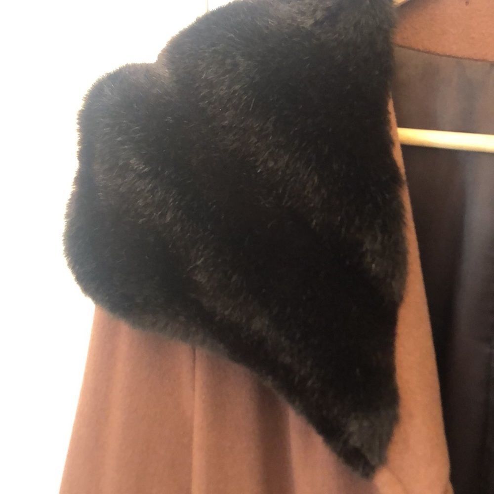 VINTAGE MARY LANE WINTER COAT Fur collar /cuffs 50 yr old. - Picture 5 of 15